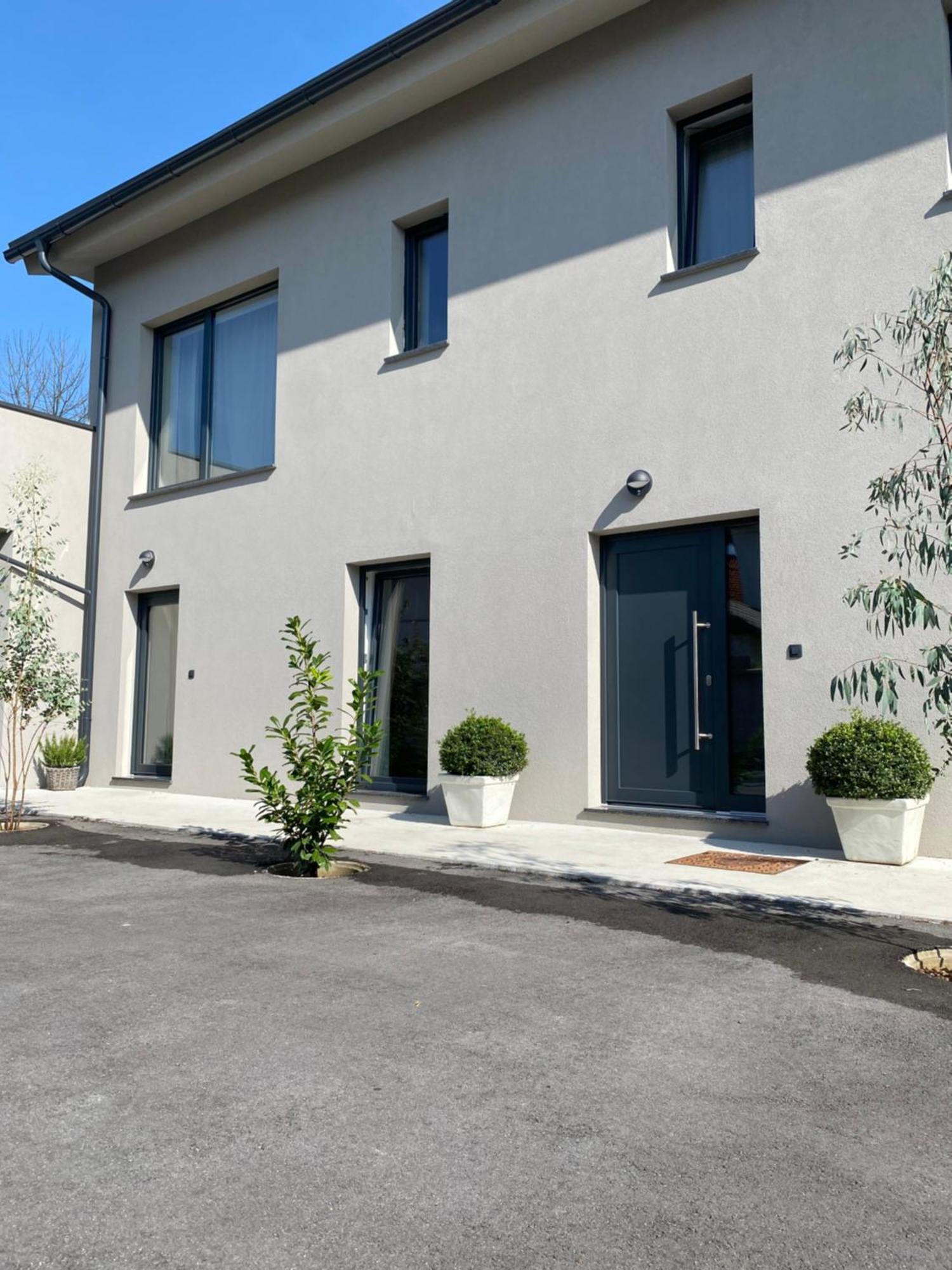 Apartments Lily Liubliana Exterior foto