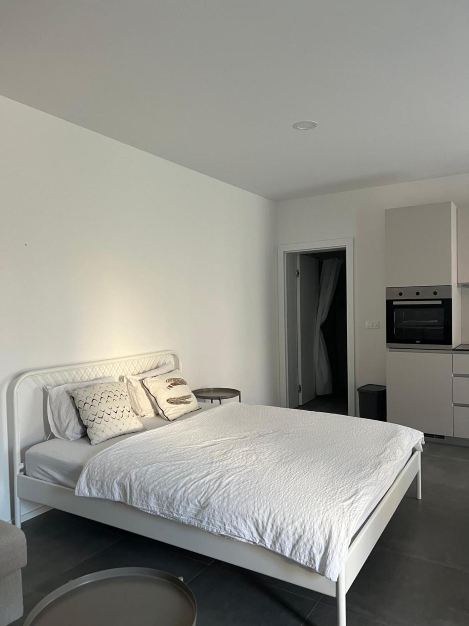Apartments Lily Liubliana Exterior foto